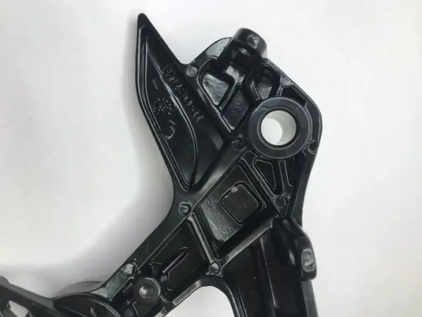 Footrest Bracket Front Right For Tvs Apache Rtr 160 ,180 Refresh Model Gap Genuine Product Code 661 - Image 4