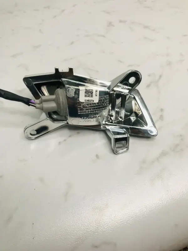 Indicator Left Hand For Tvs Ntorq Part Number-kl220410 - Image 2