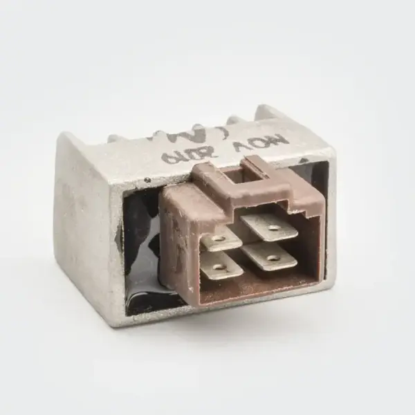 Regulator Cum Rectifier Splendor - Image 2