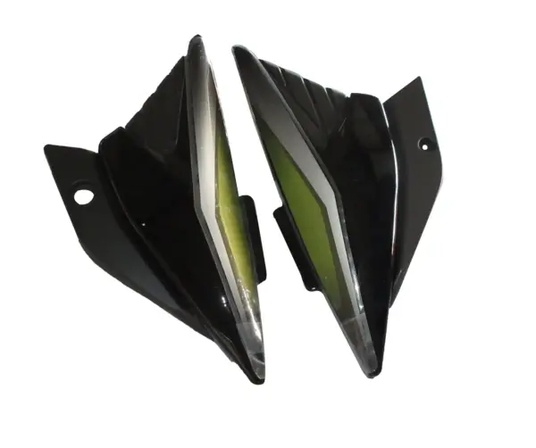 Side Panel/cover-bajaj Platina 125cc Black(green Stk)