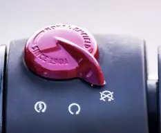 Hunter 350 Engine Control Switch Module Rh (red)