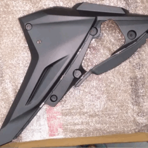 Right Side Cover (black,nh-1) | Ignitor | Hero