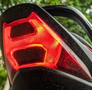 Tail Light Assy For Hero Glamour I3s | Glamour Fi Bs4 | Glamour Fi | Glamour Ibs