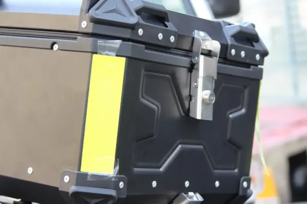 LGP Premium ( Double X V2 )Aluminium Top Box 45L - BLACK ( COMPATIBLE FOR ALL MOTORCYCLE ) - 1 YEAR WARRANTY - Image 11