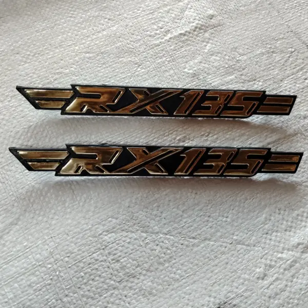 Side panel monogram rx135. Colour gold